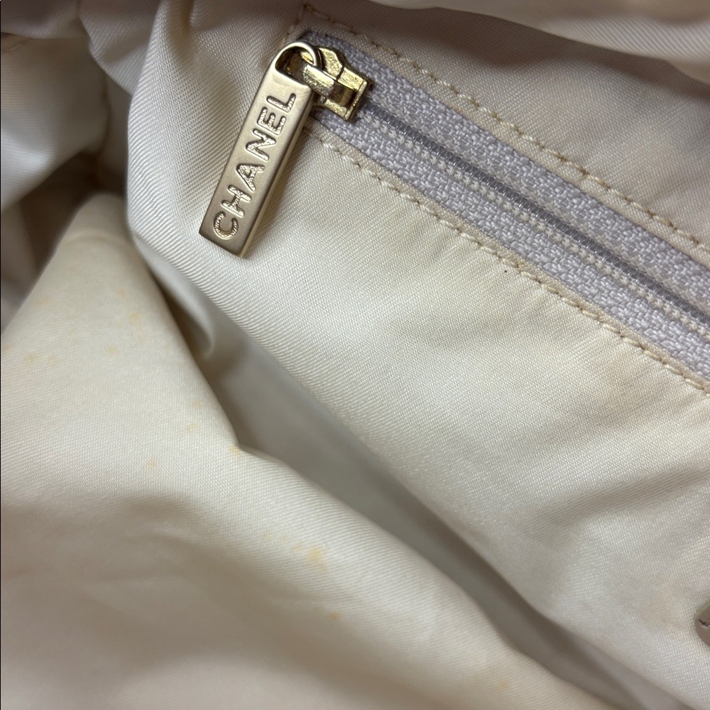 CHANEL Beige and White Patterned inc COA - Picture 10 of 11